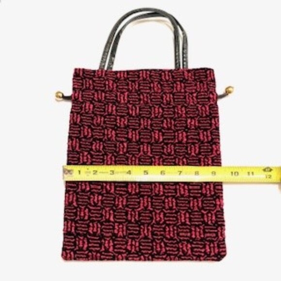 Red and Black Cinch Tote Bag ( New, Vintage ) - Picture 6 of 7